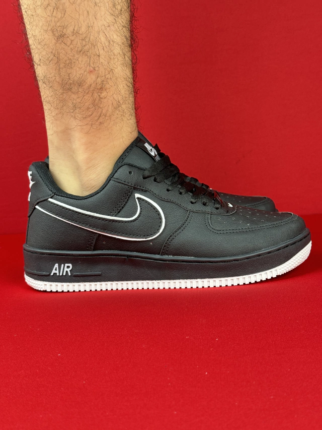 TENIS NIKE AIR FORCE 1 PRETO C/BRANCO NACIONAL S