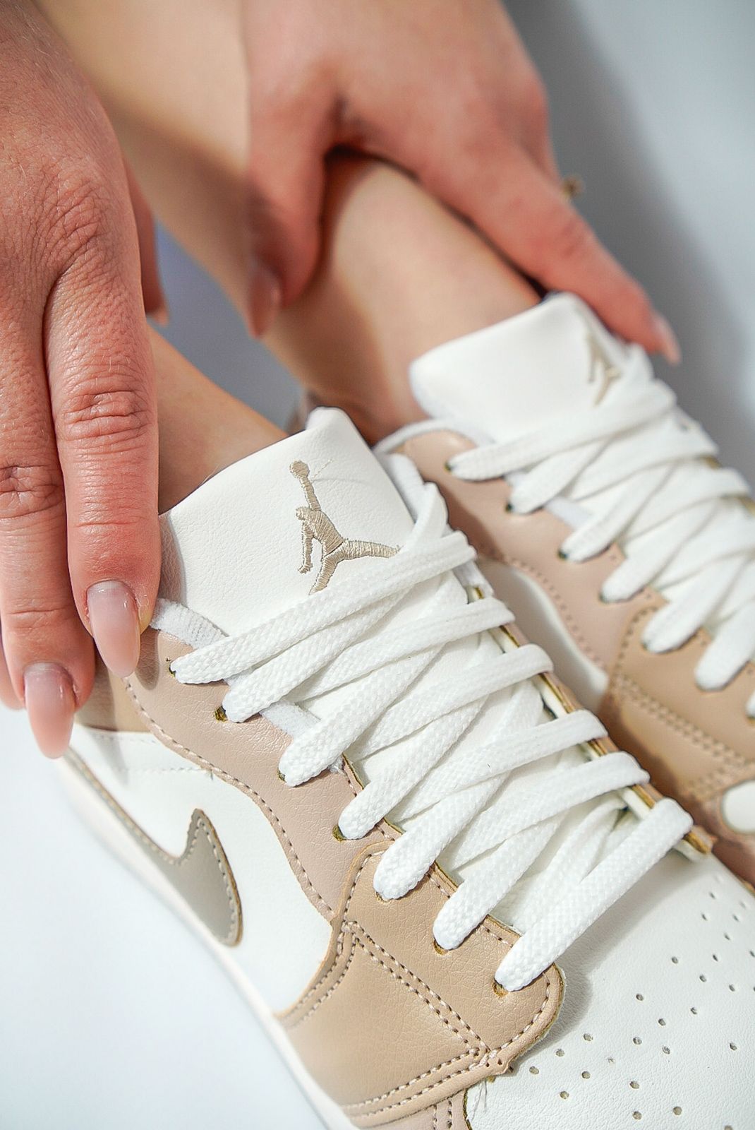 TÊNIS NIKE JORDAN LOW 1 PREMIUN