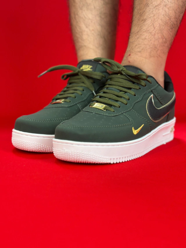 TENIS NIKE AIR FORCE 1 VERDE ESCURO MILITAR NACIONAL S